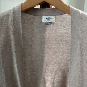 Old Navy beige open cardigan. Lightweight and versatile. Medium